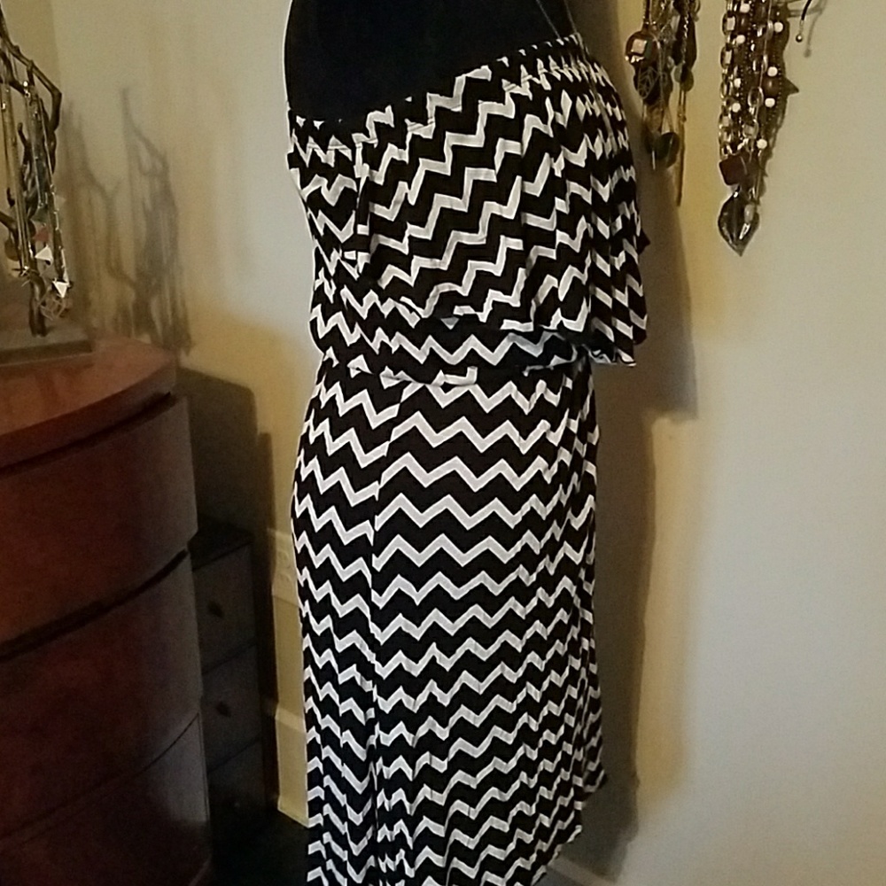 Chevron strapless maxi - Picture 3 of 4